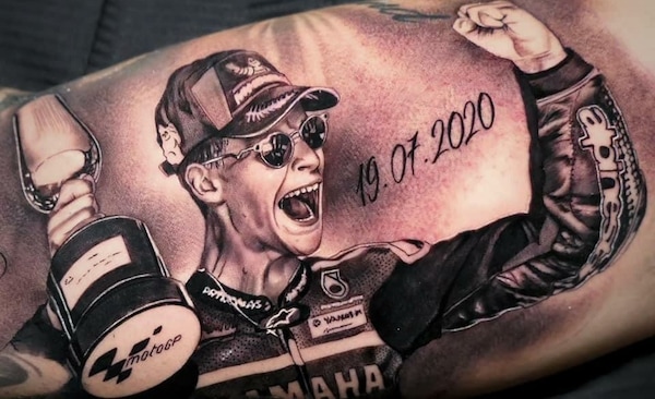 MotoGP: Quartararo svela il tatuaggio per la prima vittoria