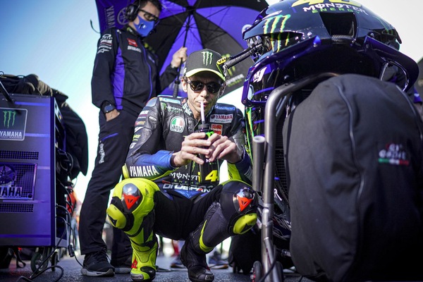 Valentino Rossi re dei social: batte Balotelli, Buffon e Del Piero