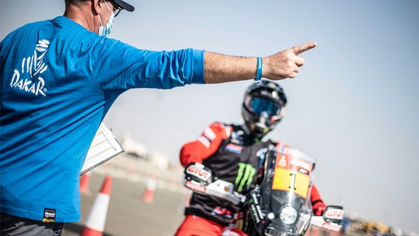 Prologo Dakar: Ricky Brabec comincia bene