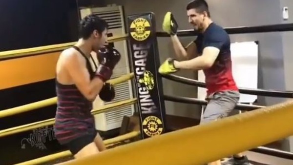 SBK, Razgatlioglu prepara i muscoli: Rea e Redding sono avvertiti - VIDEO