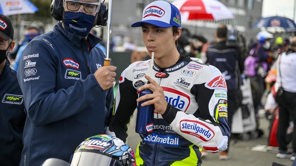 Moto3, ribaltone nel Max Racing Team: via Lopez, arriva Adrian Fernandez