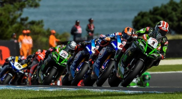 SBK, da tifoso della moto, a fan del personaggio: così è cambiato l'appassionato