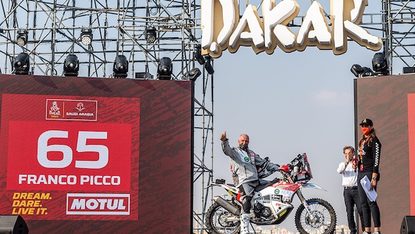 Dakar, Franco Picco è leggenda anche sui social