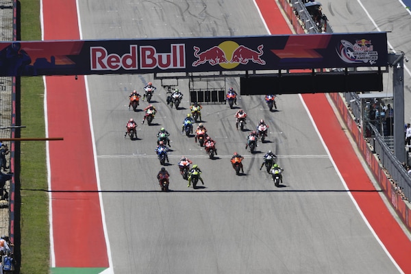 Calendario ufficiale MotoGP 2021: Gran Premi, circuiti e le date