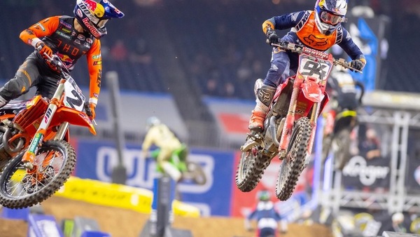 AMA Supercross, Indy: Ken Roczen in vetta per un solo punto