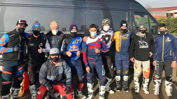 MotoGP e SBK unite dal cross: allenamento congiunto per Dovizioso, Miller e Rinaldi