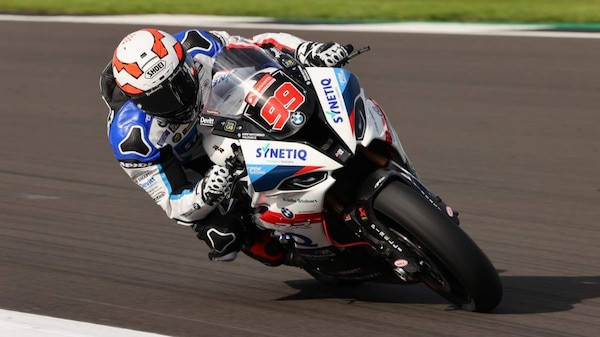 BSB: Taylor Mackenzie cerca una sella... attraverso YouTube