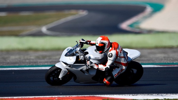 Domenicali: “La nuova Ducati Supersport è una moto facile”