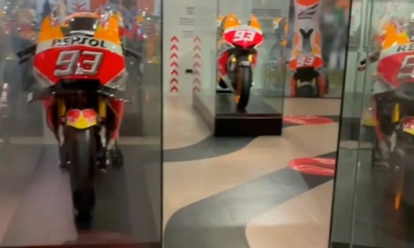 MotoGP: Marc Marquez mostra le sue Honda