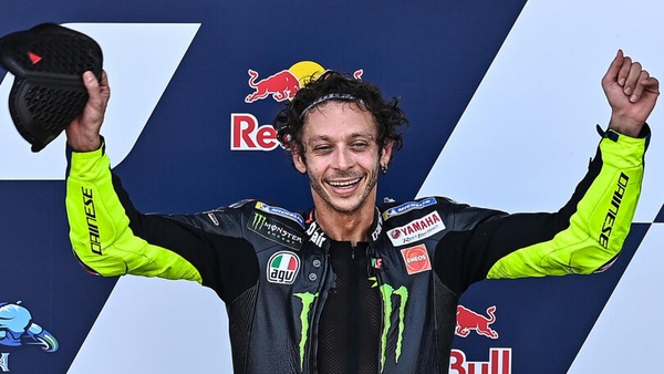 MotoGP, Zeelenberg: “Rossi è ancora la leggenda di questo sport”