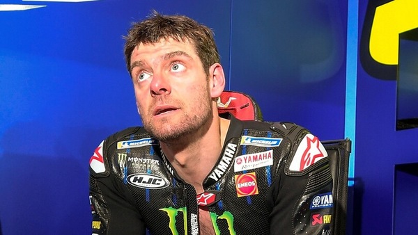 MotoGP, Test Qatar: Lorenzo "bastona" Crutchlow dopo la caduta