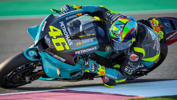 MotoGP, Test Qatar, Rossi: “La Ducati fa paura”