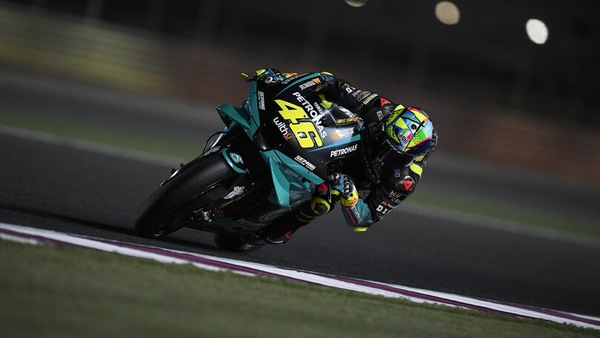 MotoGP 2021, Valentino Rossi in bilico tra il quinto ed il decimo posto