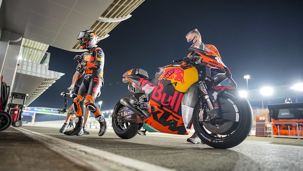 MotoGP, KTM in ombra a Losail: falso allarme o problemi in vista?