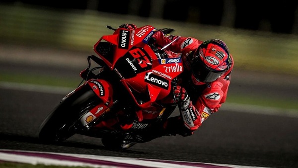 MotoGP Qatar, Qualifiche: Ducati in pole position con Pecco Bagnaia