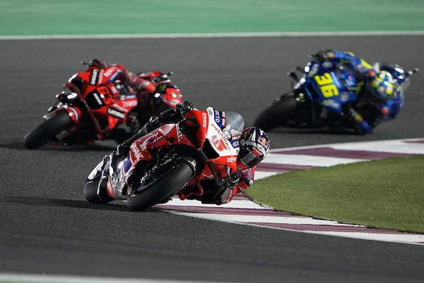 MotoGP, Doha: Ducati e Suzuki, è attacco a due punte su Vinales