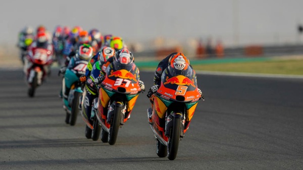 Moto3, GP Doha: riparte la caccia a Jaume Masia