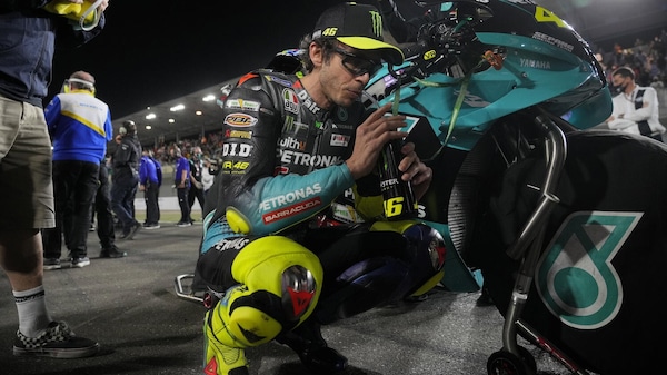 MotoGP, Lucchinelli: “Valentino Rossi? Largo ai giovani”