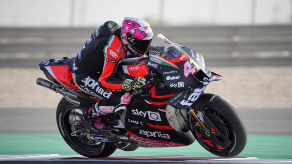 MotoGP Doha, FP1: Aprilia in vetta con Aleix Espargarò, Rossi solo 17°