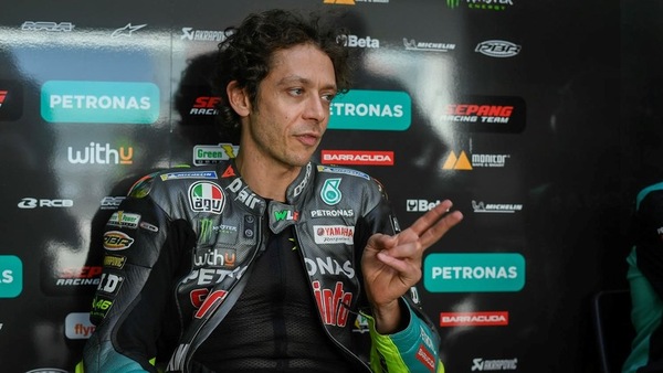 MotoGP Doha, è sprofondo Rossi: Valentino chiude la gara 16°