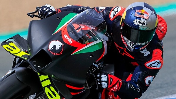 MotoGP, Dovizioso-Aprilia: ecco i primi scatti dei Test Jerez