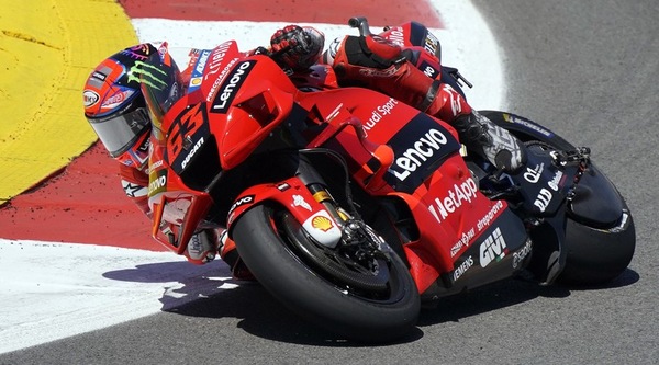 MotoGP, nel team Ducati per ora comanda Bagnaia