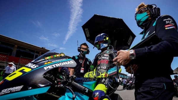 MotoGP Spagna, Rossi: “Correre per il mio team? Dipenderà dai risultati”