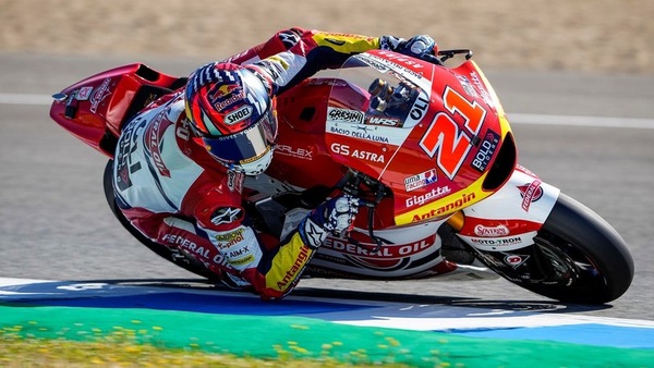 Moto2 GP Spagna: doppietta italiana con Di Giannantonio davanti a Bezzecchi