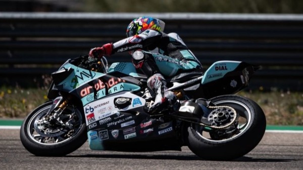 Test SBK: solo la MotoGP di Pedrosa meglio della Ducati di Davies