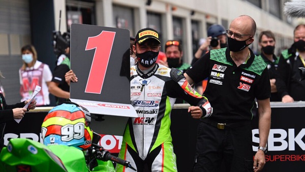 SSP300 Aragon, gara-1: prima vittoria in carriera per Adrian Huertas