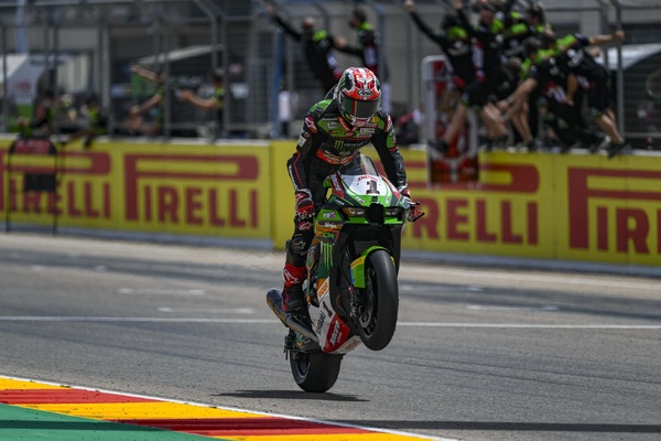SBK Aragon: Rea domina la Superpole Race in condizioni miste