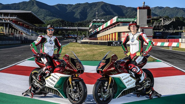 Moto2, GP Italia: Forward Racing celebra l’MV Agusta Superveloce