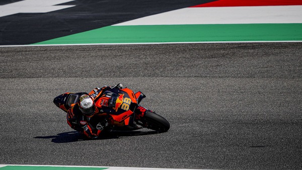 MotoGP Italia: Brad Binder eguaglia Zarco, volando a 362 km/h