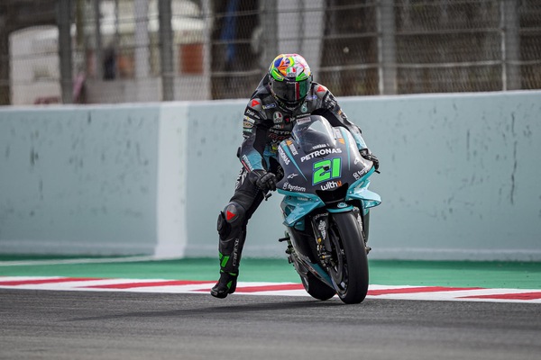 MotoGP Catalogna, FP3: Morbidelli padrone, Rossi centra la Q2