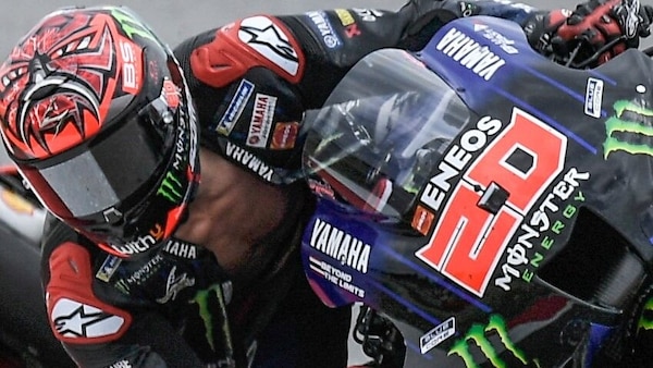 Moto3 e tute aperte: servono mani ferme (e veloci)