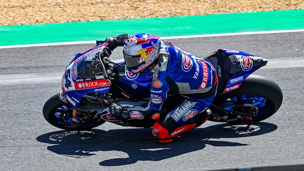 SBK Misano, FP1: Razgatlioglu al comando davanti alla Ducati di Rinaldi