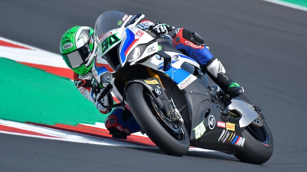 SBK Misano, Eugene Laverty "unfit": salta Gara 1