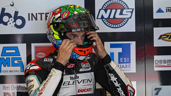 SBK: Chaz Davies, il "parcheggio" In Go Eleven non va. E la Honda...