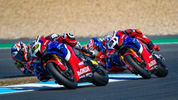 SBK: Honda che fai, lasci o raddoppi?