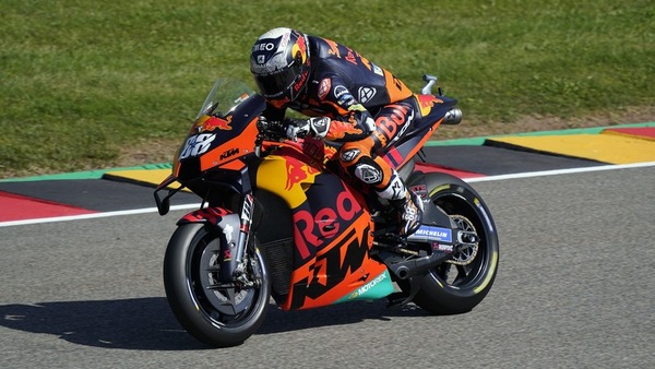 MotoGP Germania: Oliveira e la KTM davanti a tutti nelle FP2