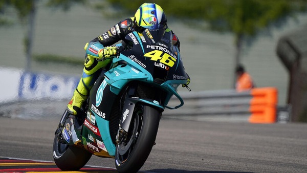 MotoGP, Rossi: “Marquez? Non sono la persona giusta per parlarne”