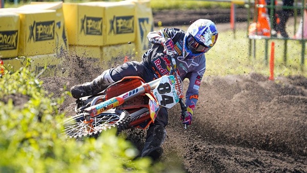 MXGP di Olanda, pole position a Herlings e De Wolf