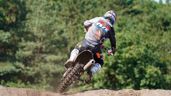 MXGP, clamoroso in Olanda: Herlings out dopo la prima manche!