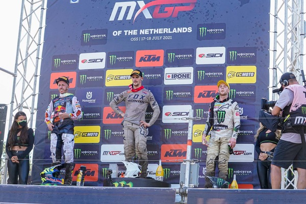 MXGP, il Gran Premio di Olanda va a Tim Gajser