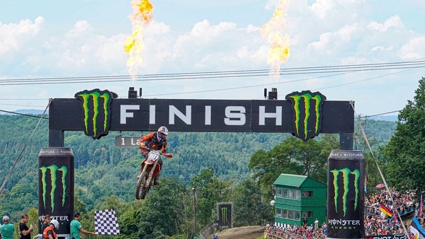 Loket: Guadagnini vince Gara 1 MX2, Prado la prima gara della MXGP