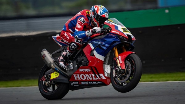 SBK, Honda da podio nel 2021? Non per Alvaro Bautista