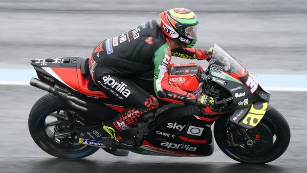 MotoGP Stiria, FP2: Savadori porta l'Aprilia al top, Rossi ultimo