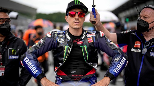 MotoGP, clamoroso: Yamaha ha sospeso Maverick Vinales