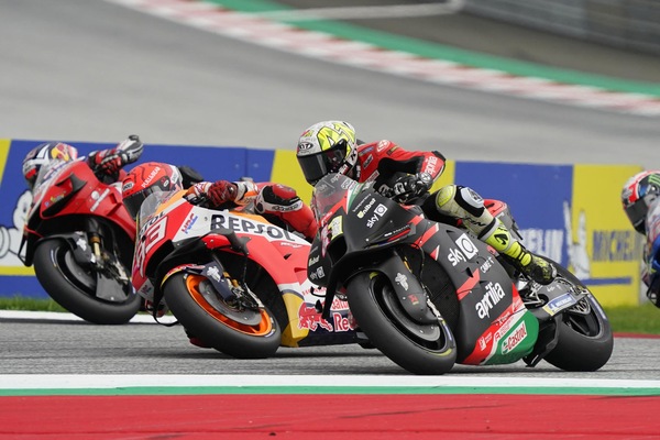 MotoGP, Pernat: “Marquez pericoloso, serve l'intervento della Dorna”