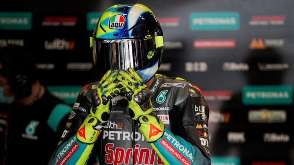 MotoGP Silverstone, Rossi: “Sarebbe bello avere Dovizioso nel box”